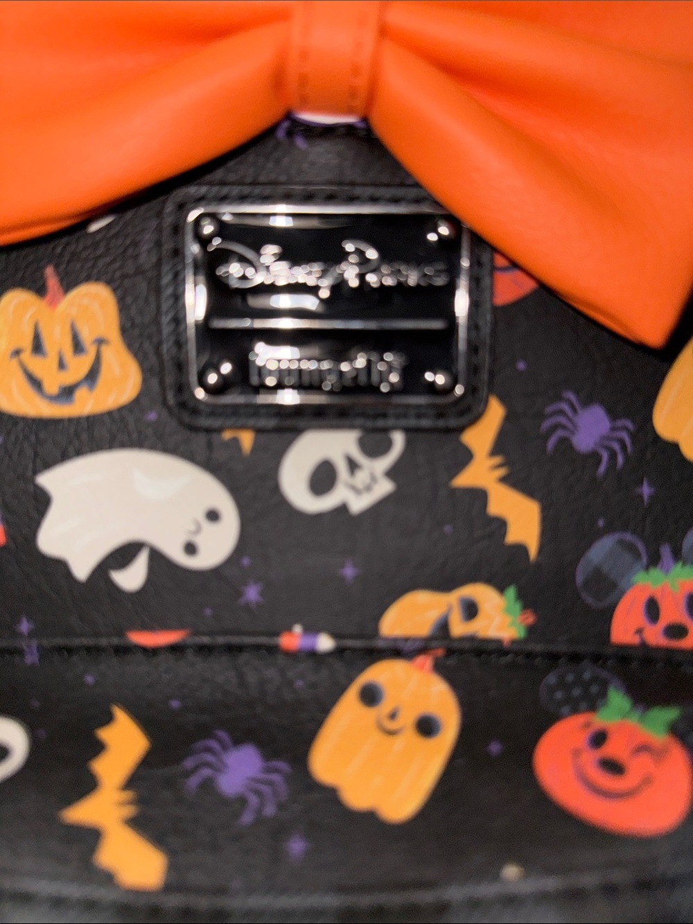 Disney Black Halloween loungefly - Picture 2 of 6